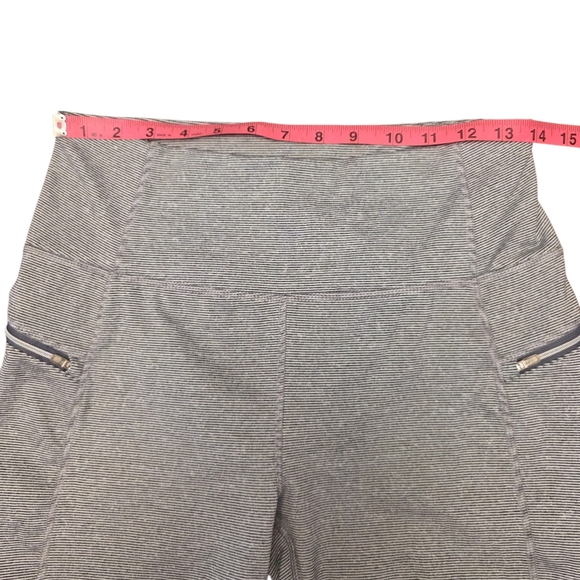 Kyodan Striped Gray Athletic Leggings Size M - Picture 5 of 8